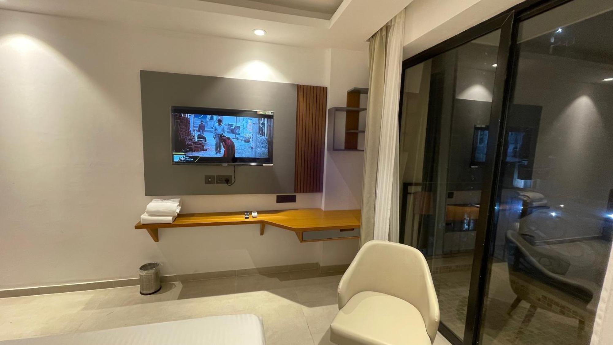 Hotel Maple Tree - Near Ekana Cricket Stadium - 勒克瑙 外观 照片