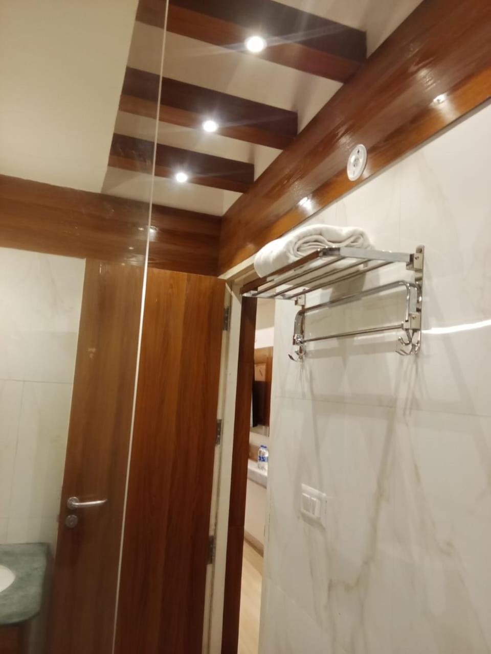 Hotel Maple Tree - Near Ekana Cricket Stadium - 勒克瑙 外观 照片