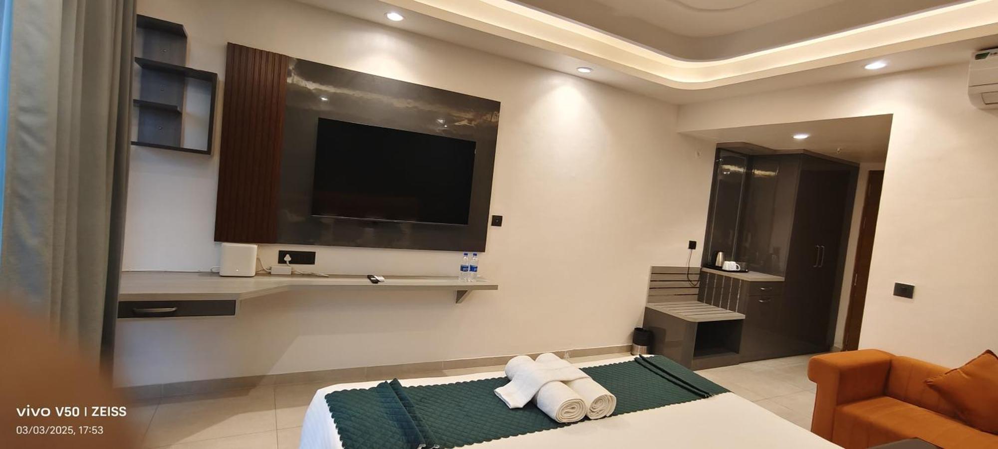 Hotel Maple Tree - Near Ekana Cricket Stadium - 勒克瑙 外观 照片