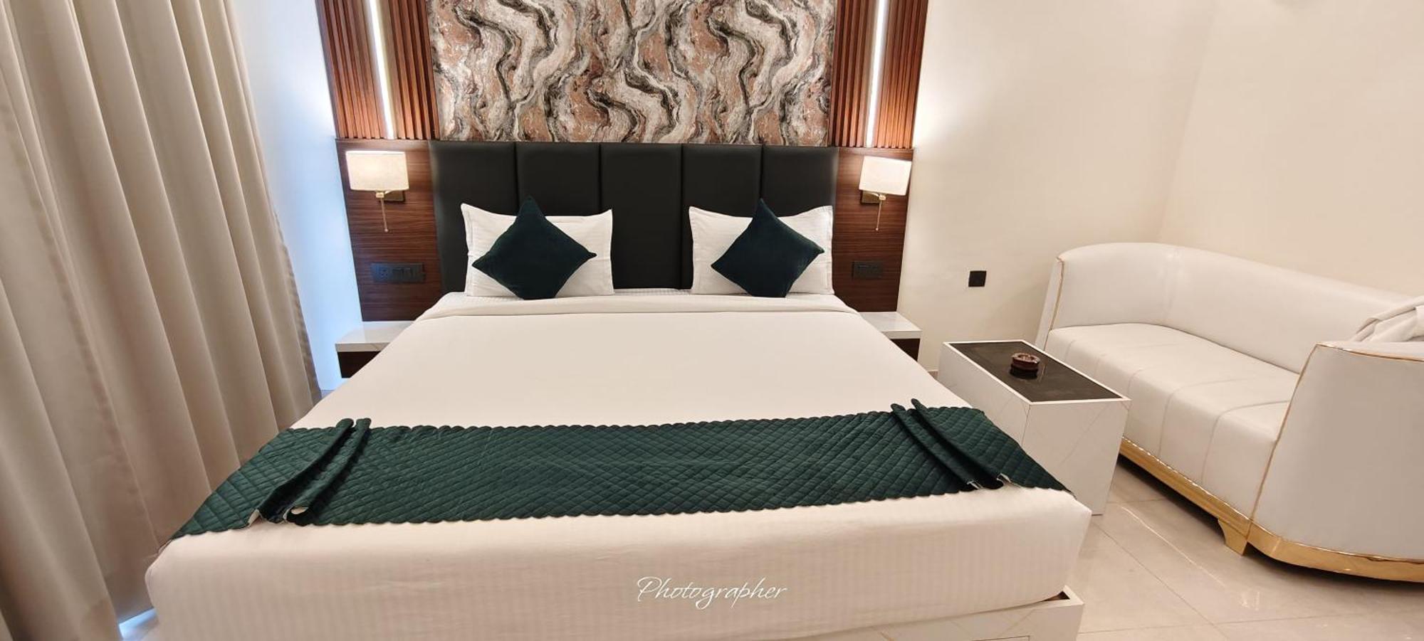 Hotel Maple Tree - Near Ekana Cricket Stadium - 勒克瑙 外观 照片