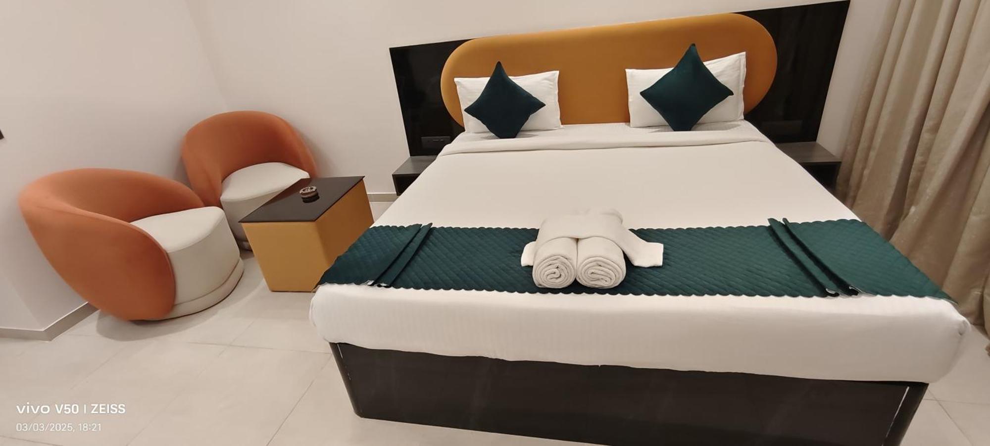 Hotel Maple Tree - Near Ekana Cricket Stadium - 勒克瑙 外观 照片